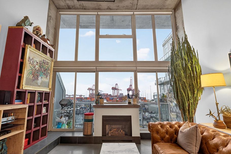 403 289 Alexander Street Vancouver, BC - 11