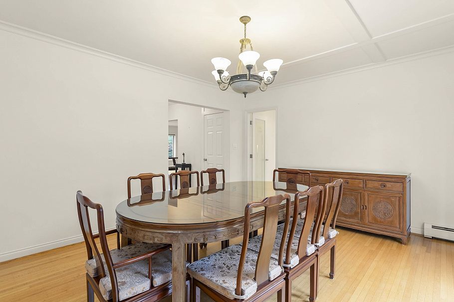 1270 W 46th Avenue Vancouver, BC - 11