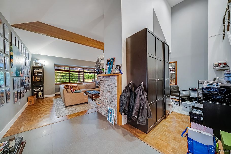 3758 W 35th Avenue Vancouver, BC - 6