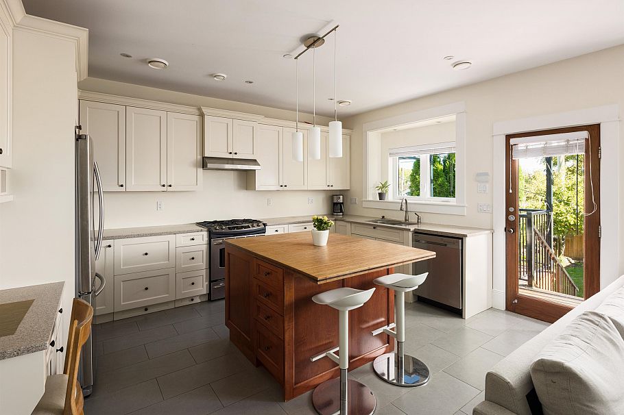 4804 Elgin Street Vancouver, BC - 11