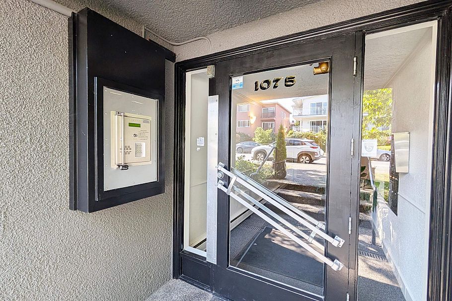 101 1075 W 13th Avenue Vancouver, BC - 3