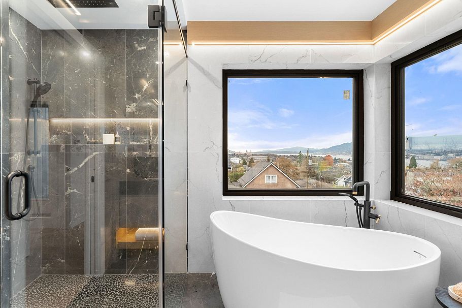 3679 Pandora Street Vancouver, BC - 14