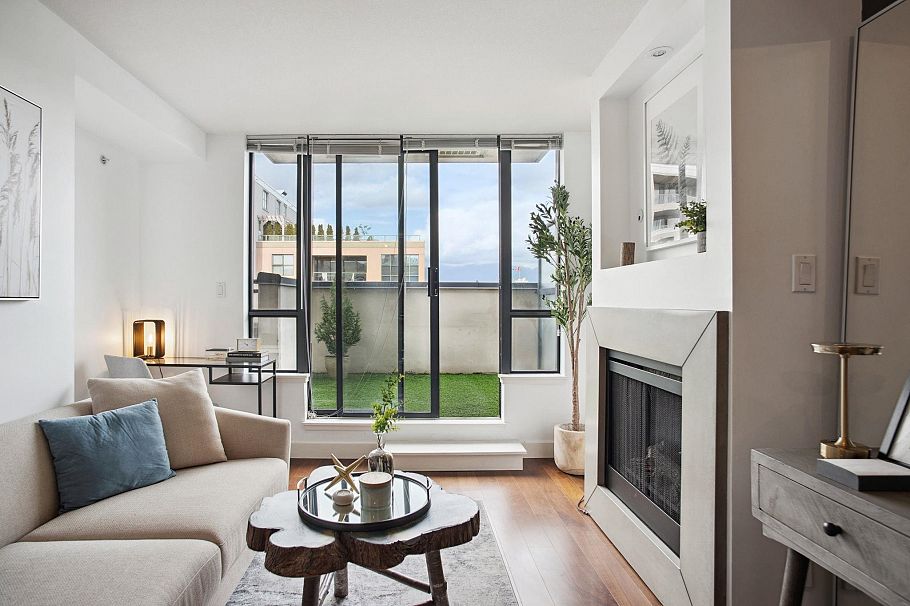 505 3228 Tupper Street Vancouver, BC - 4