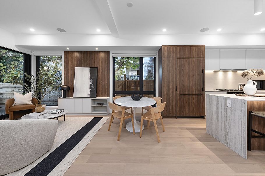 2 275 W 17th Avenue Vancouver, BC - 1