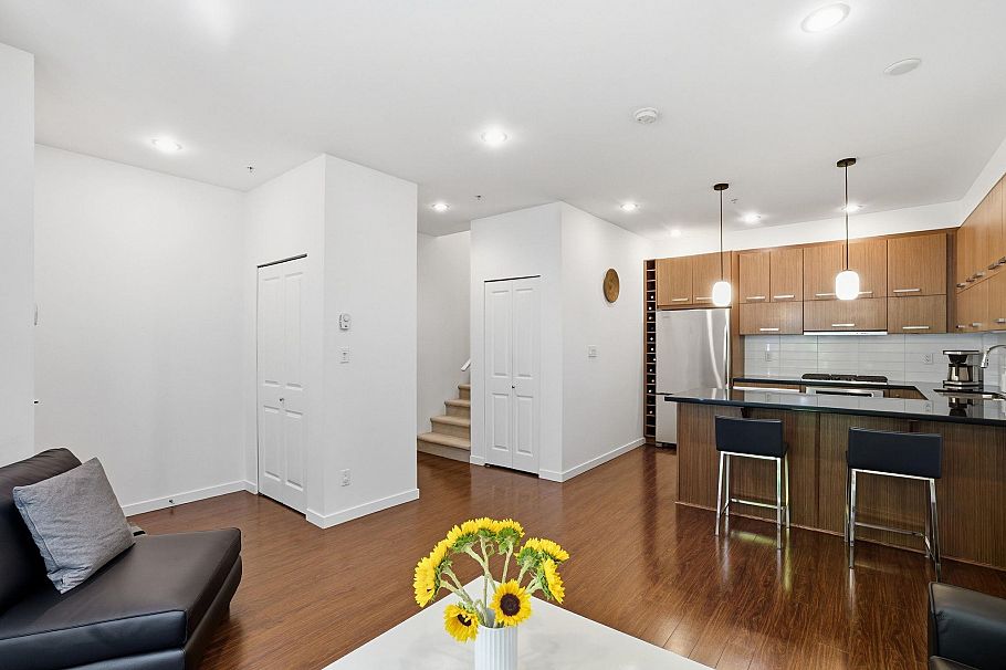 2761 Guelph Street Vancouver, BC - 5