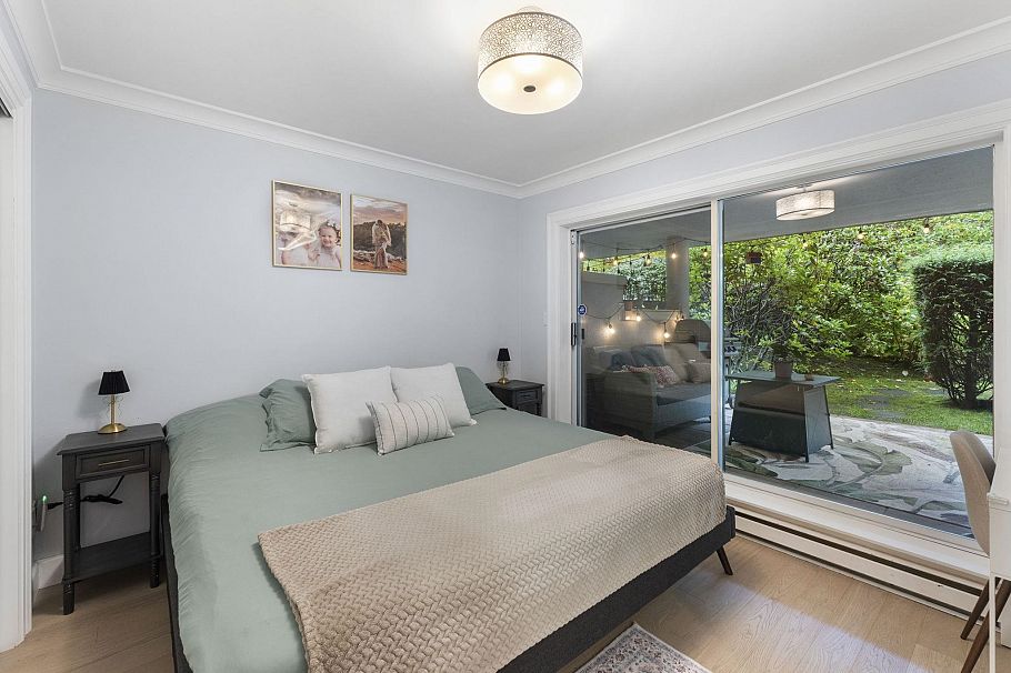 102 1500 Ostler Court North Vancouver, BC - 17