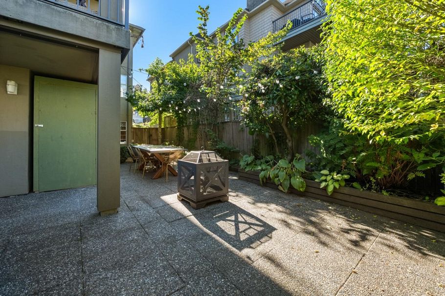 104 925 W 15th Avenue Vancouver, BC - 19