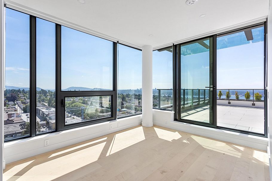 1602 135 E 13th Street North Vancouver, BC - 16