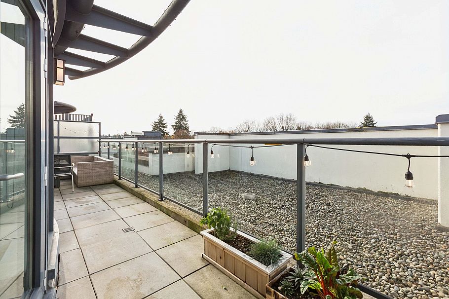 426 3228 Tupper Street Vancouver, BC - 27