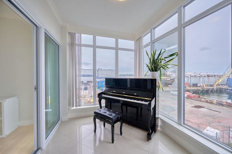 401 199 Victory Ship Way North Vancouver, BC - 20