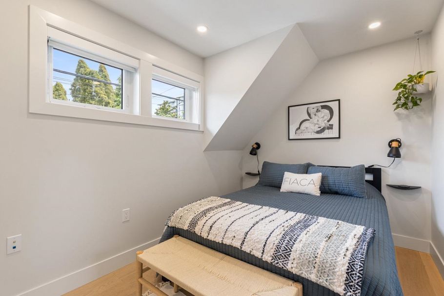 1827 W 15th Avenue Vancouver, BC - 27