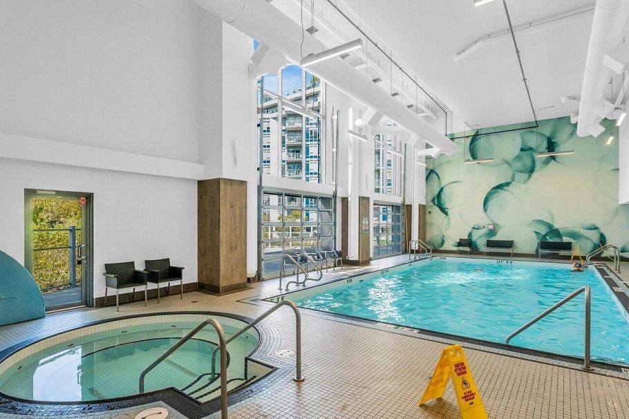 2008 8538 River District Crossing Vancouver, BC - 19