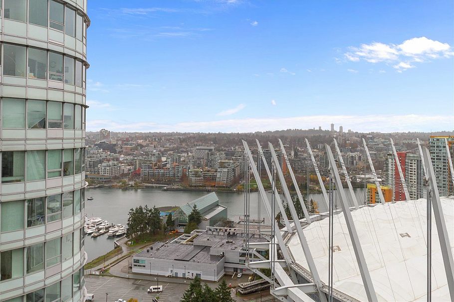 3108 111 W Georgia Street Vancouver, BC - 6