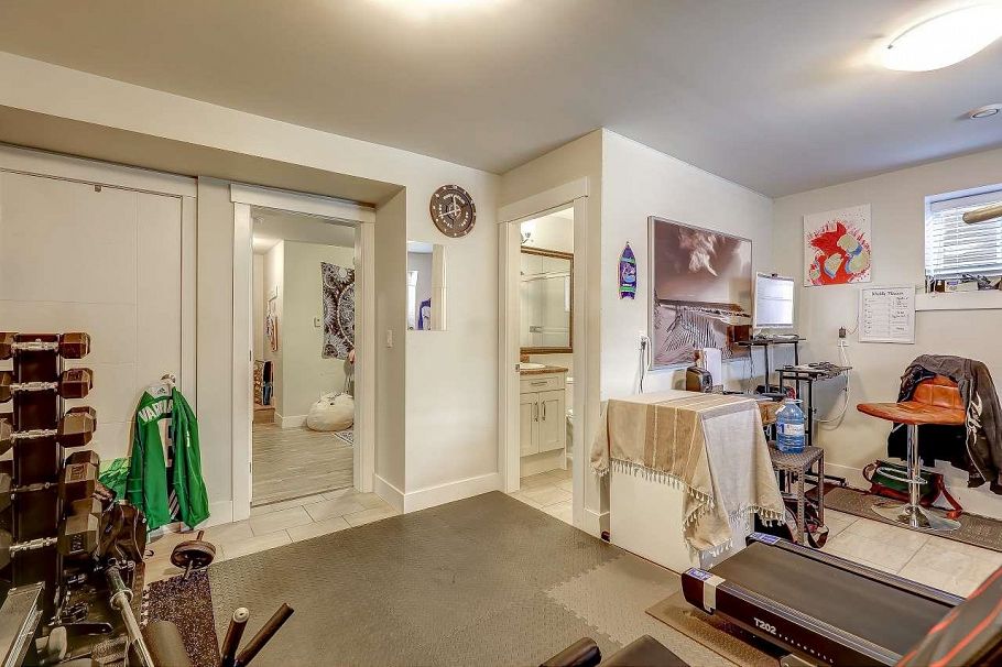 5606 Rhodes Street Vancouver, BC - 19