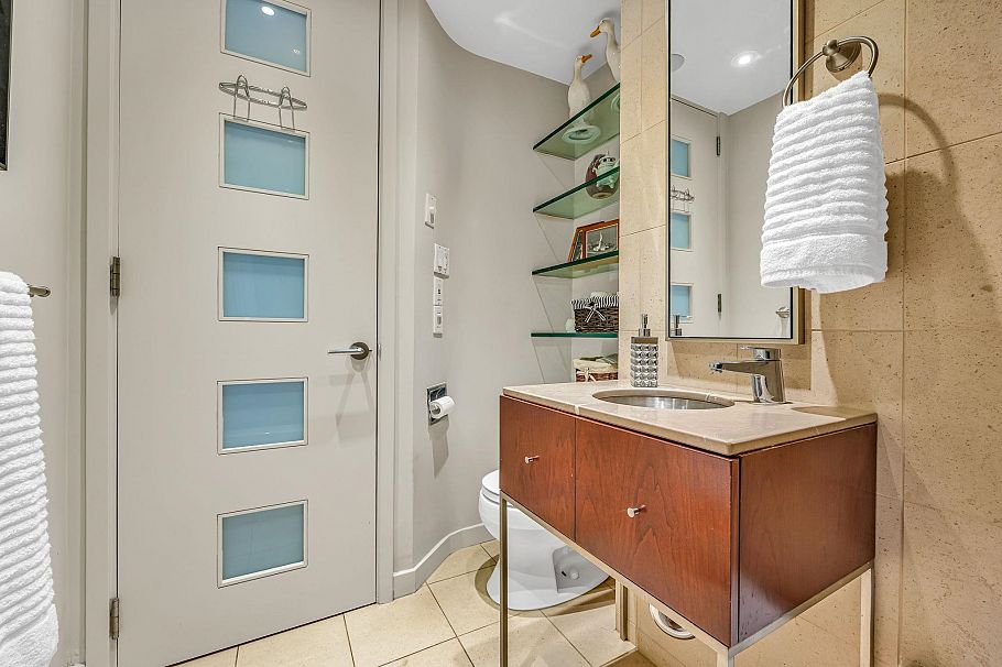 903 710 Chilco Street Vancouver, BC - 23