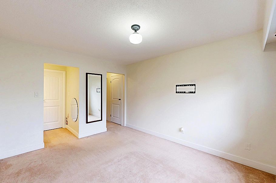 206 138 W 18th Street North Vancouver, BC - 8