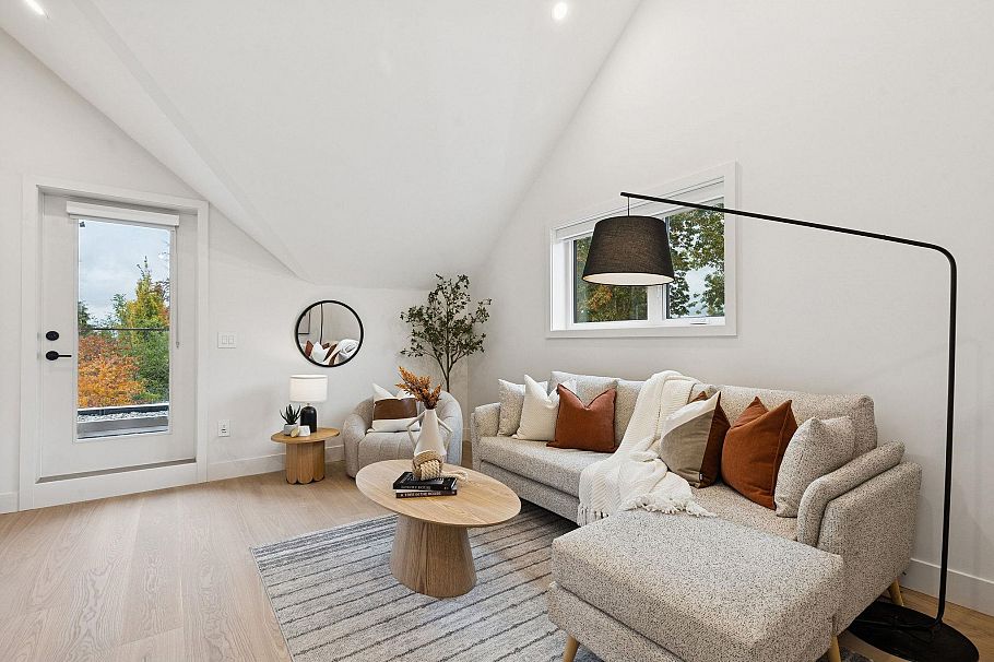 2 7 E 23rd Avenue Vancouver, BC - 17