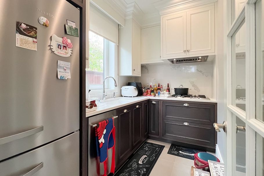 2071 W 36th Avenue Vancouver, BC - 8