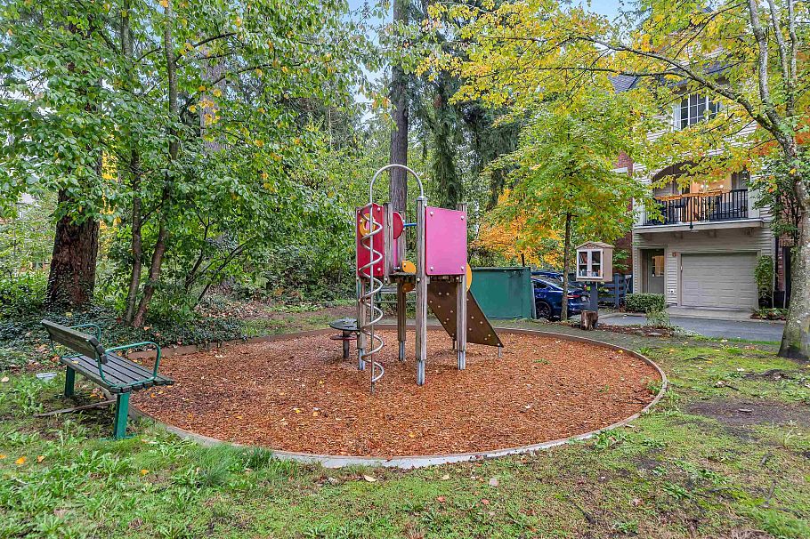 48 550 Browning Place North Vancouver, BC - 40