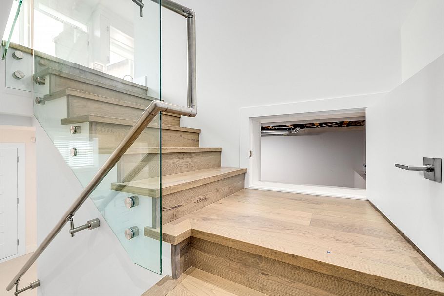 2 3571 E 28th Avenue Vancouver, BC - 14