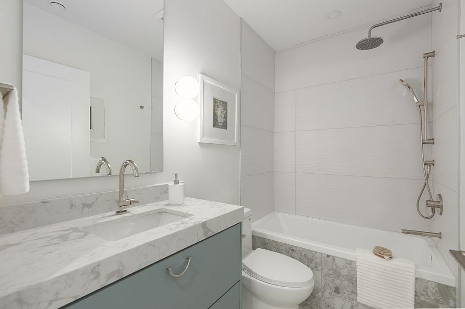 1143 W 33rd Avenue Vancouver, BC - 13