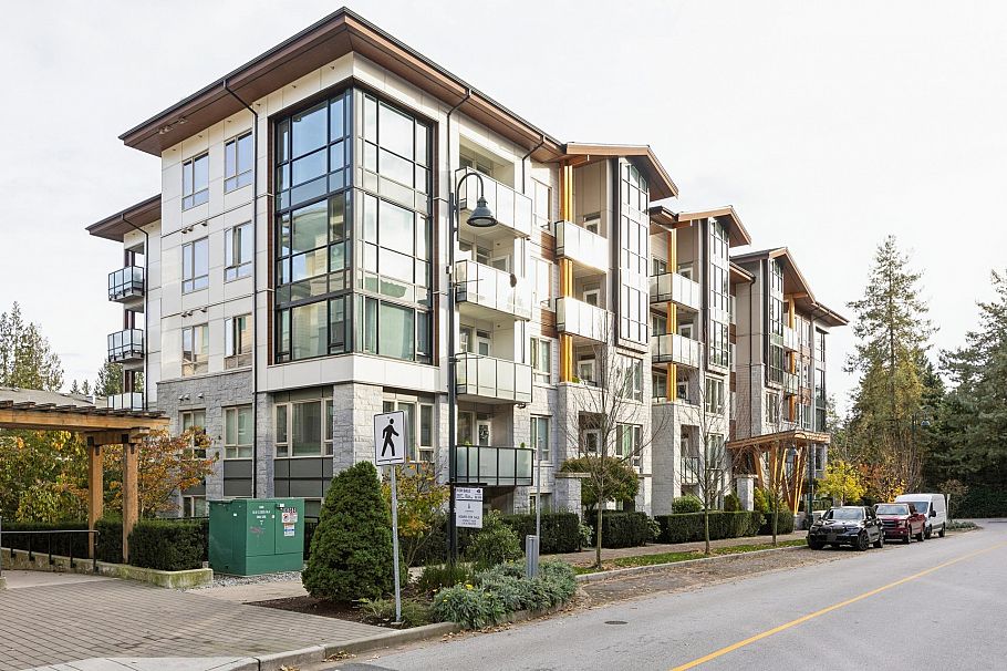 106 2632 Library Lane North Vancouver, BC - 31