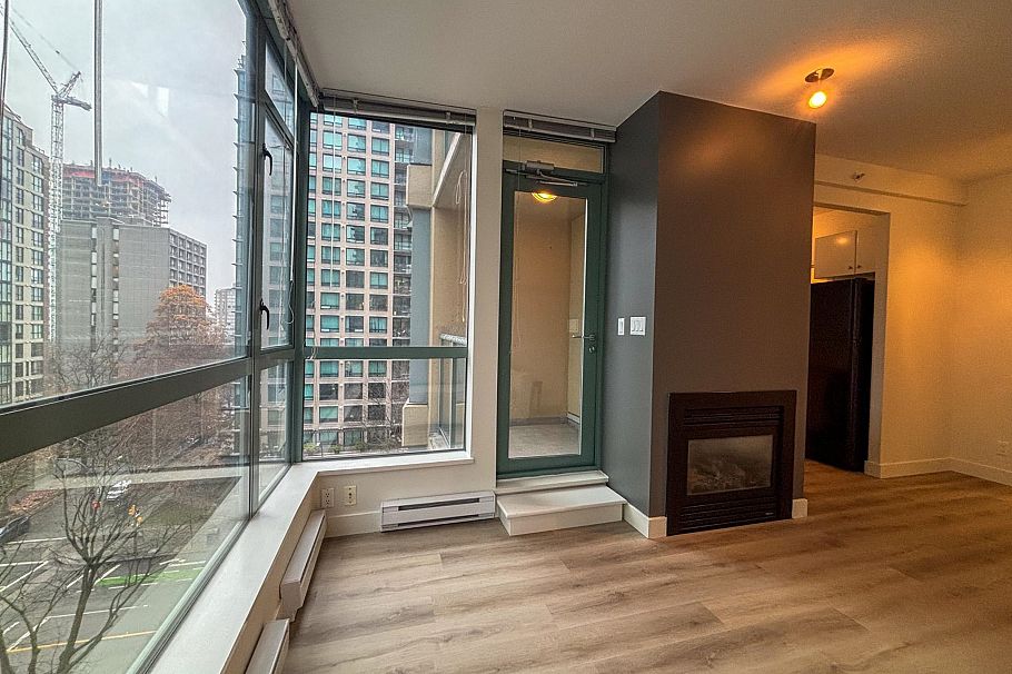 703 1238 Burrard Street Vancouver, BC - 6