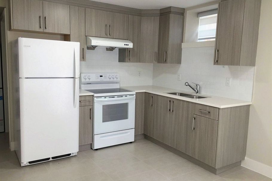 2 2786 E 46th Avenue Vancouver, BC - 24