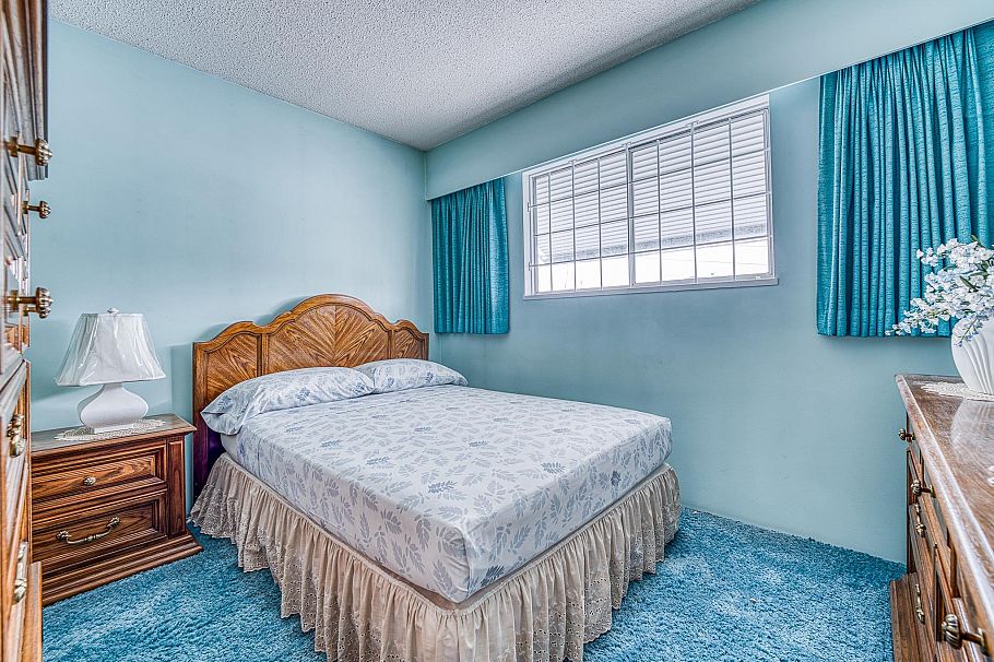 896 E 56th Avenue Vancouver, BC - 11