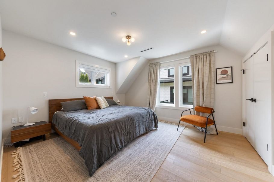 1827 W 15th Avenue Vancouver, BC - 20