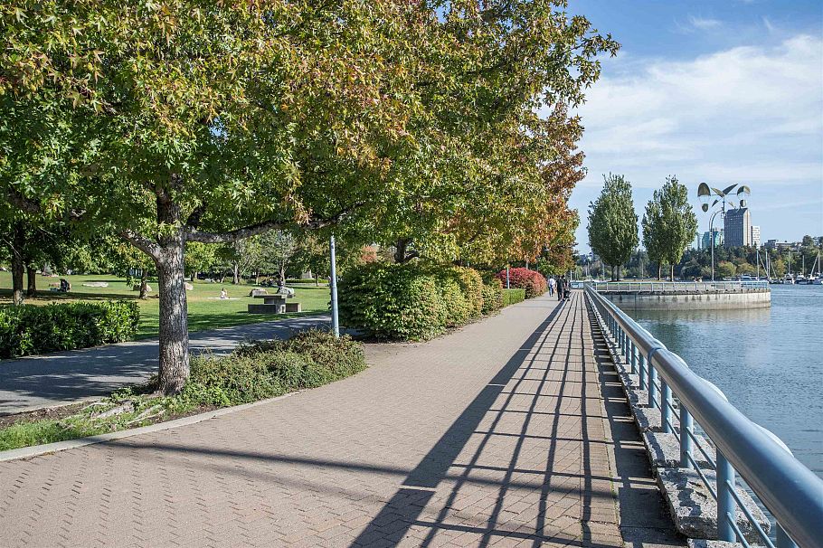 605 628 Kinghorne Mews Vancouver, BC - 18