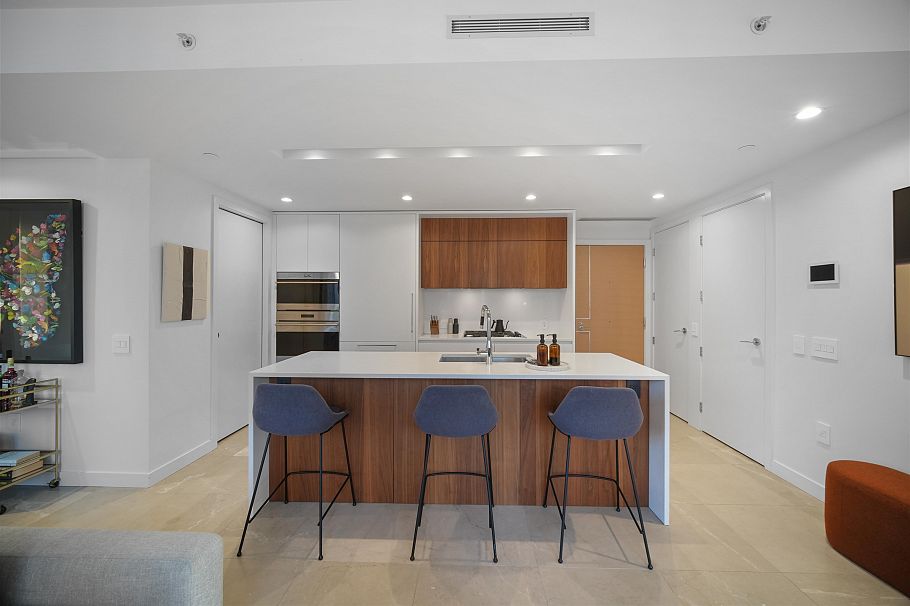 1405 885 Cambie Street Vancouver, BC - 2