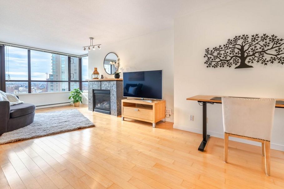 1403 1003 Pacific Street Vancouver, BC - 2