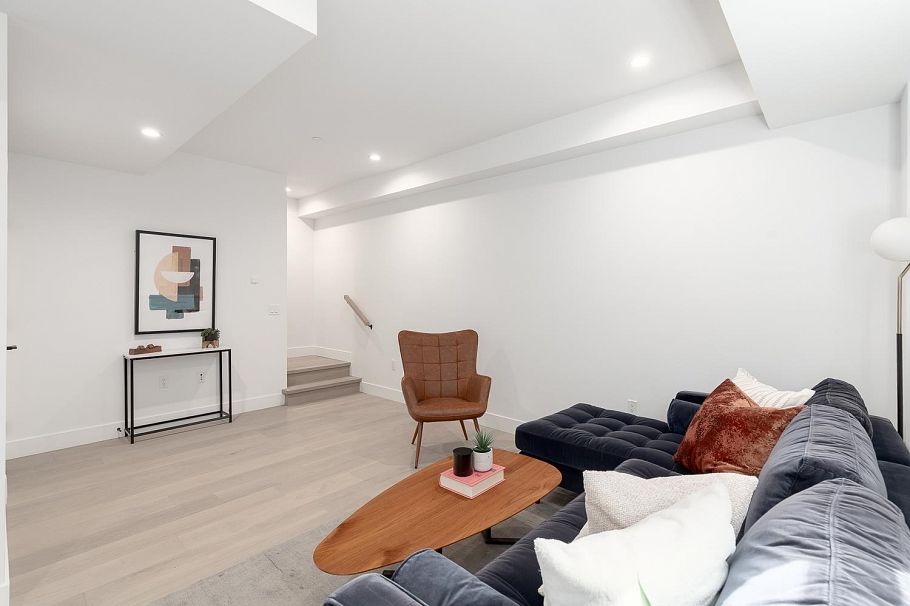 1967 Napier Street Vancouver, BC - 23