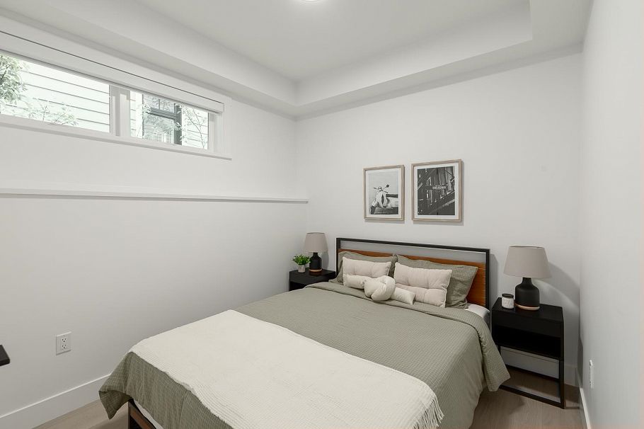 1967 Napier Street Vancouver, BC - 24