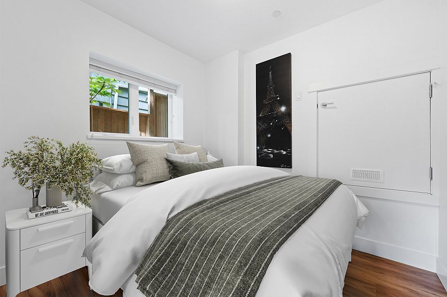 1033 E 21st Avenue Vancouver, BC - 30