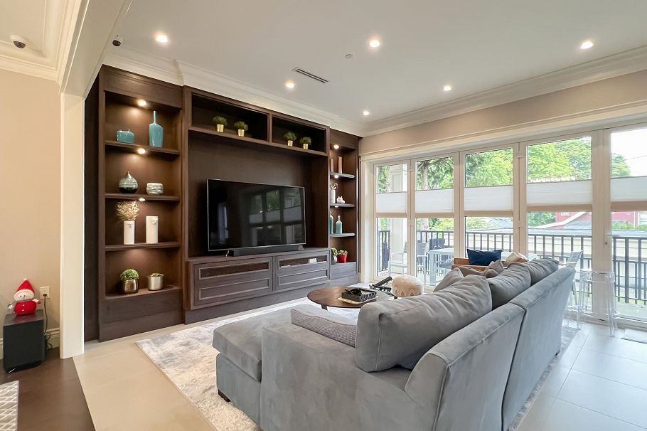 2071 W 36th Avenue Vancouver, BC - 5