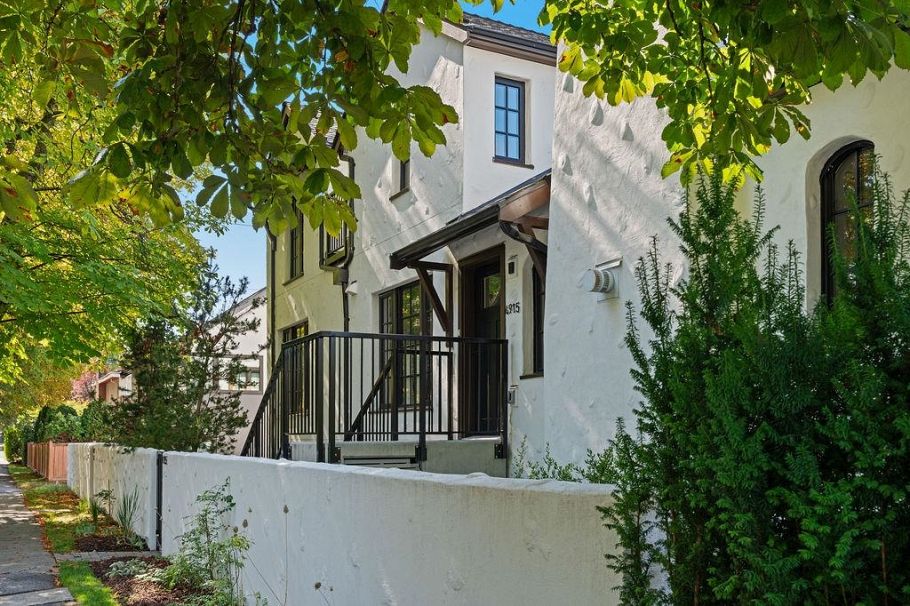 4921 Larch Street Vancouver, BC - 11