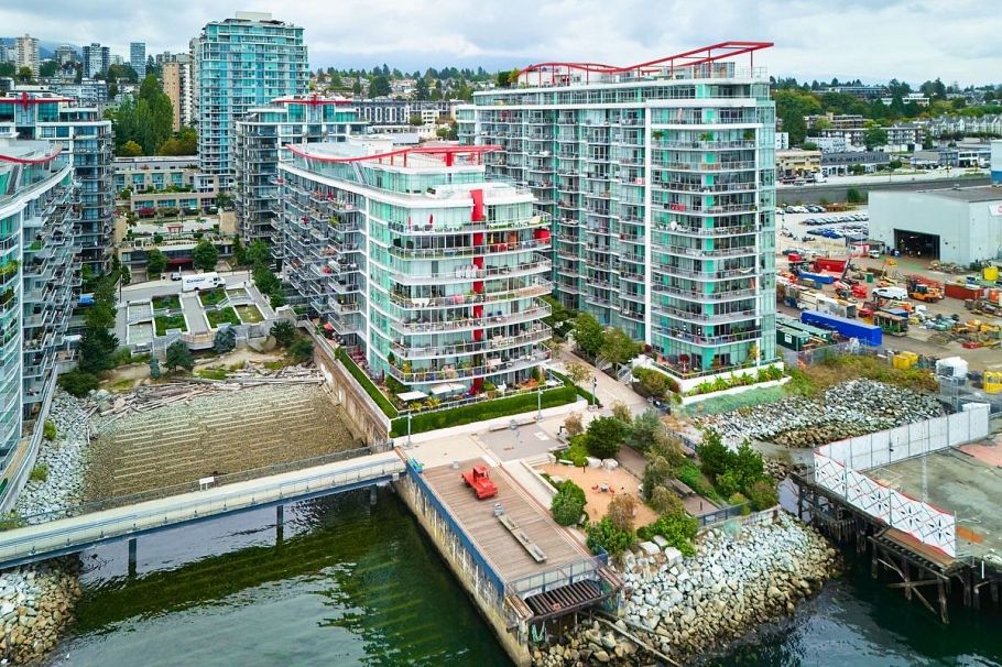 401 199 Victory Ship Way North Vancouver, BC - 24