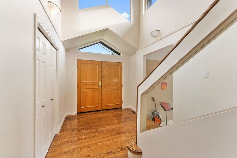 3901 BRAEMAR PLACE, North Vancouver BC V7N 4M8 North Vancouver, BC - 2