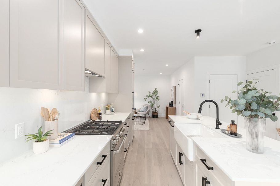 1967 Napier Street Vancouver, BC - 5