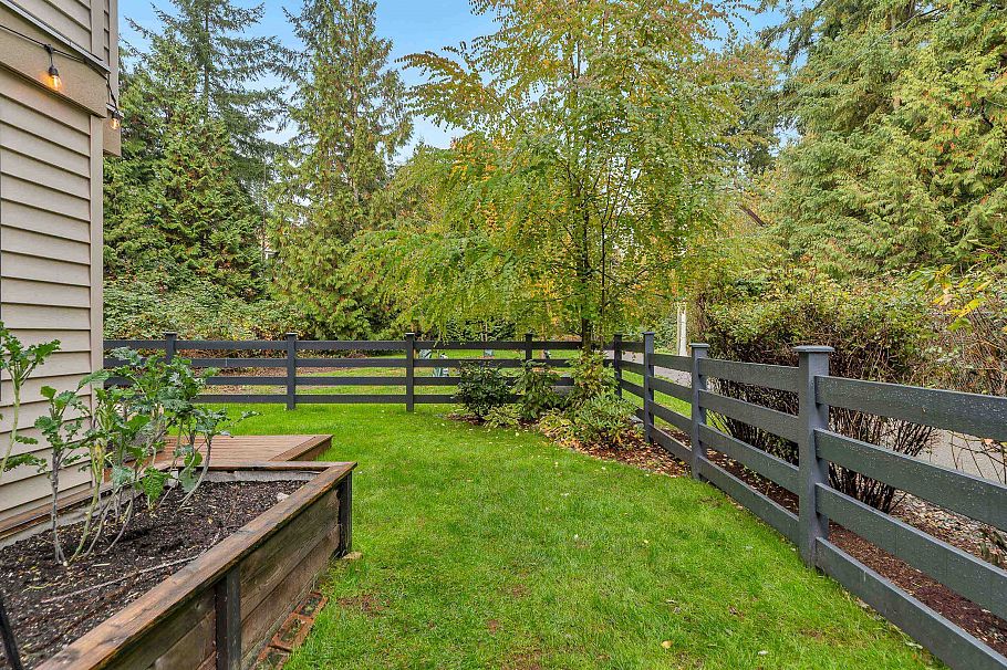 48 550 Browning Place North Vancouver, BC - 33