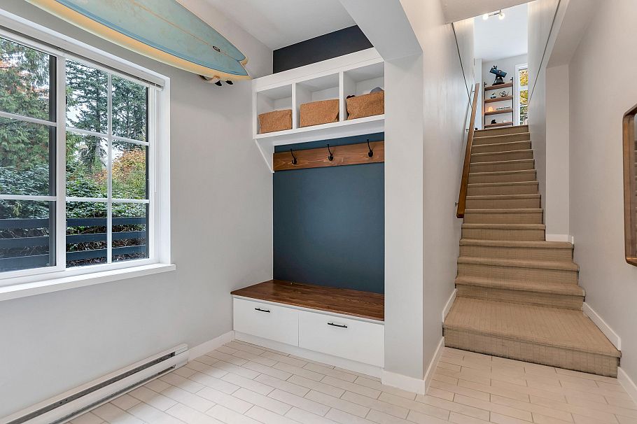 48 550 Browning Place North Vancouver, BC - 2