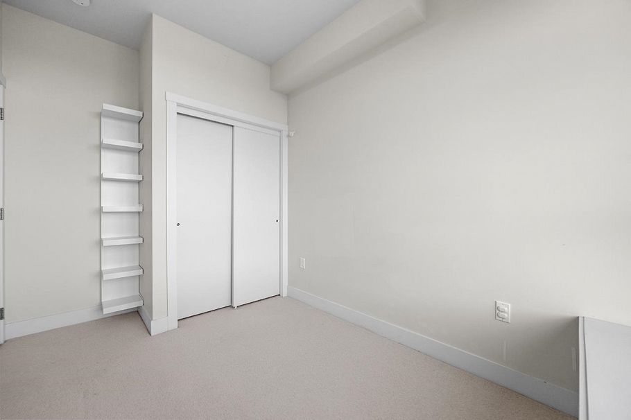 5522 Oak Street Vancouver, BC - 20