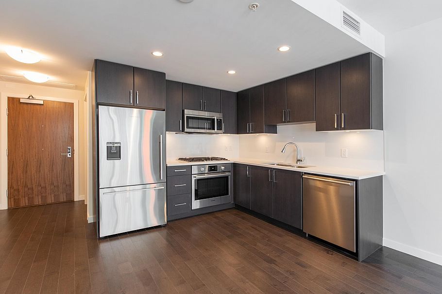 805 1708 Ontario Street Vancouver, BC - 6