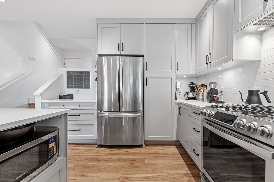 1033 E 21st Avenue Vancouver, BC - 13