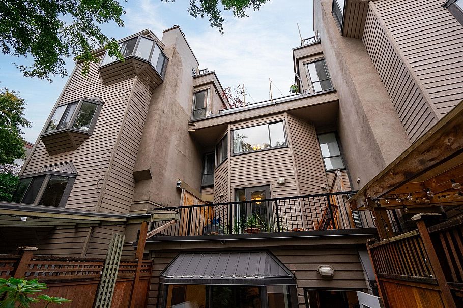 105 1922 W 7th Avenue Vancouver, BC - 16