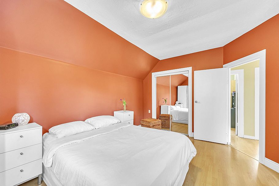 1016 E Pender Street Vancouver, BC - 28