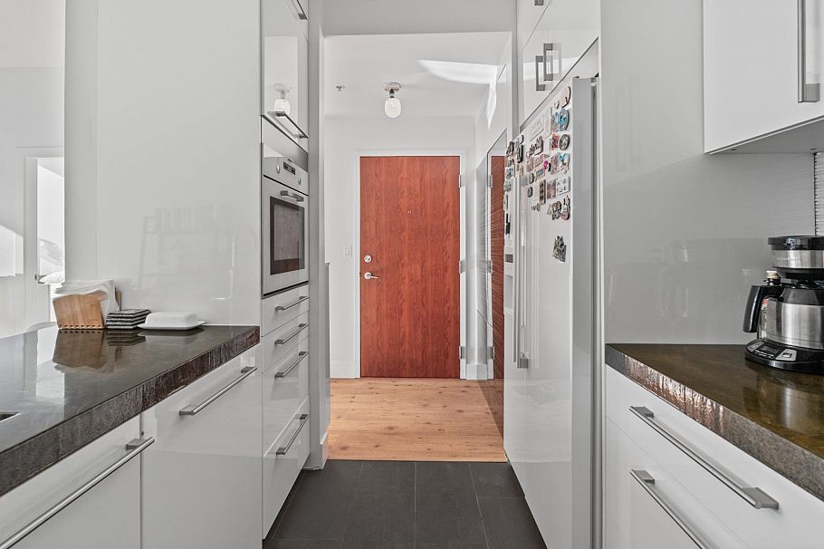 910 1010 Howe Street Vancouver, BC - 19