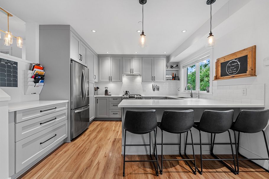 1033 E 21st Avenue Vancouver, BC - 11